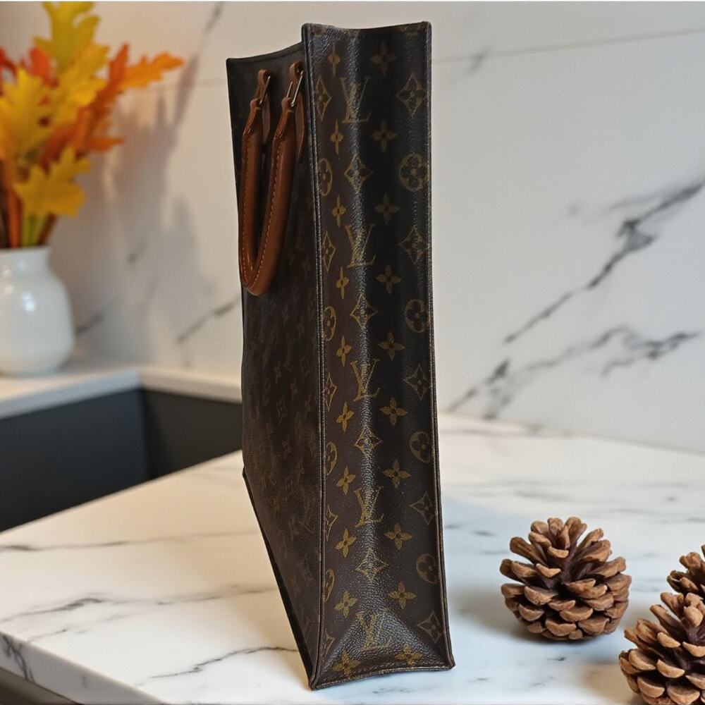 3PC LOUIS VUITTON Authentic Monogram Sac Plat Bag Dust Bag/ Key Fob INCLUDES COA - Picture 7 of 16
